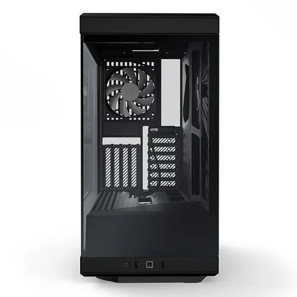 Hyte Y40 Black 3