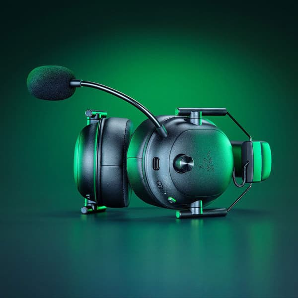 Razer BlackShark V2 HyperSpeed 5