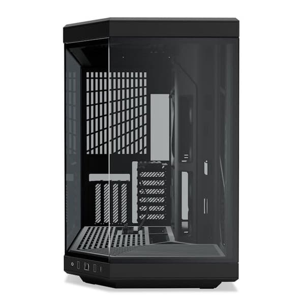 Hyte Y70 (Noir) 3
