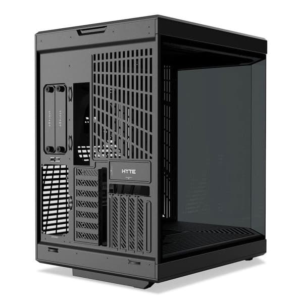 Hyte Y70 (Noir) 4